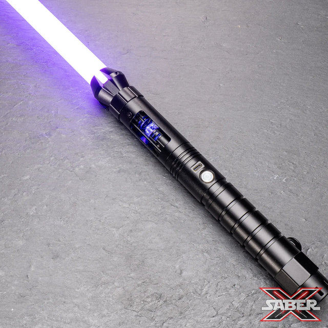Eterna Crystal Lightsaber